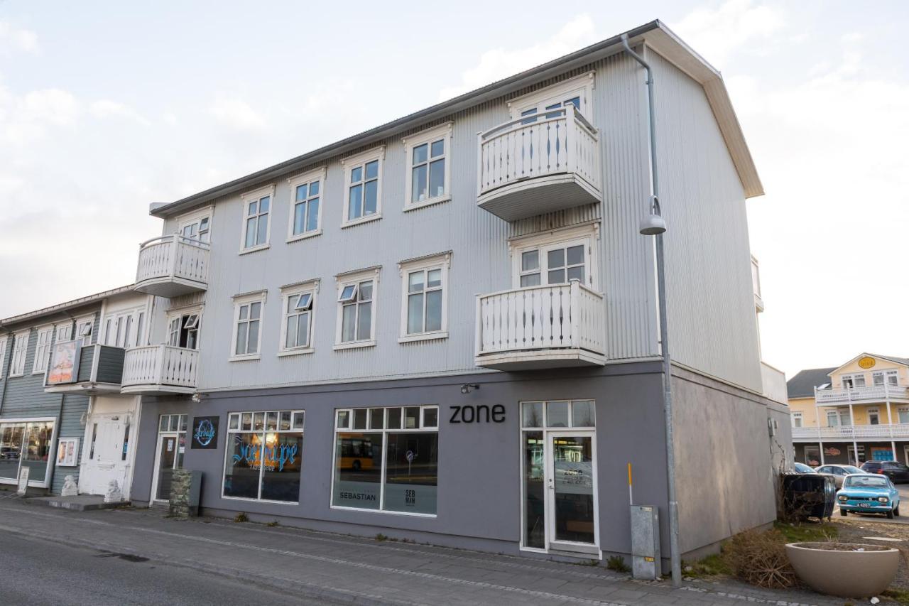 Central Apartment With Two Bedrooms And Balcony- Strandgata 9 Akureyri Exterior foto